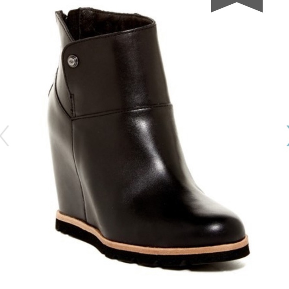 Ugg Amal Wedge Booties
